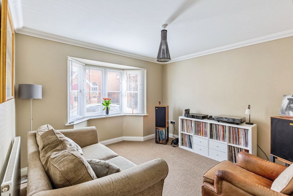Property photo 2 of 15
