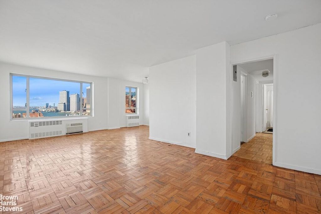 Property photo 3 of 17 <Alttext/>