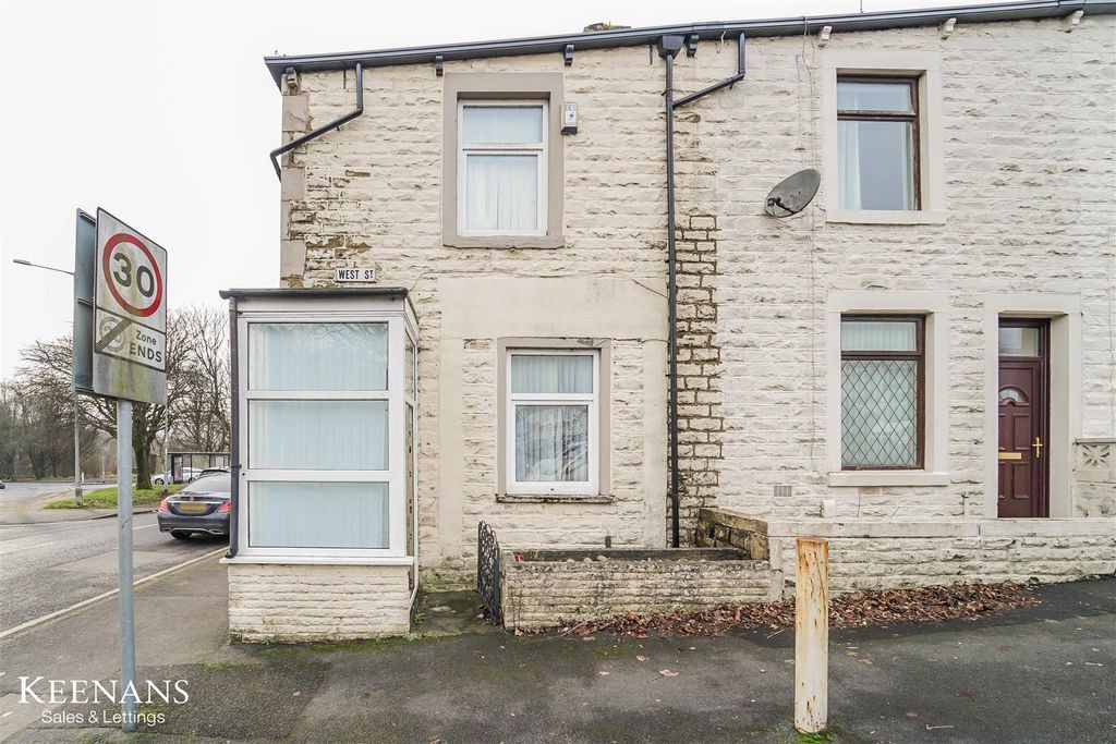 Property photo 3 of 13 7.Jpg