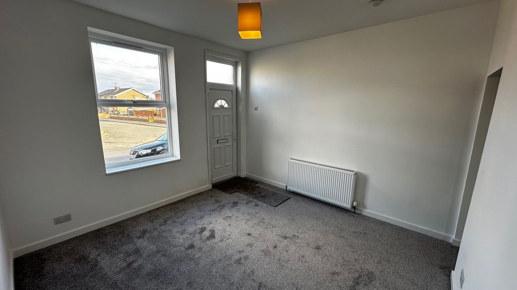 Property photo 3 of 13 Image