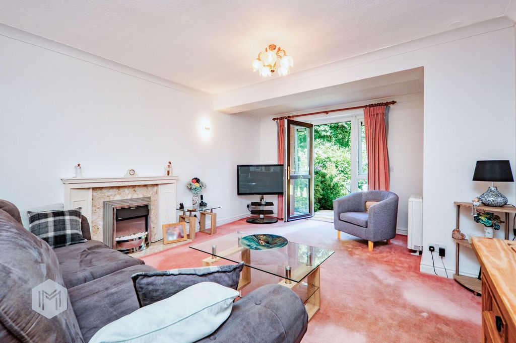 Property photo 3 of 19