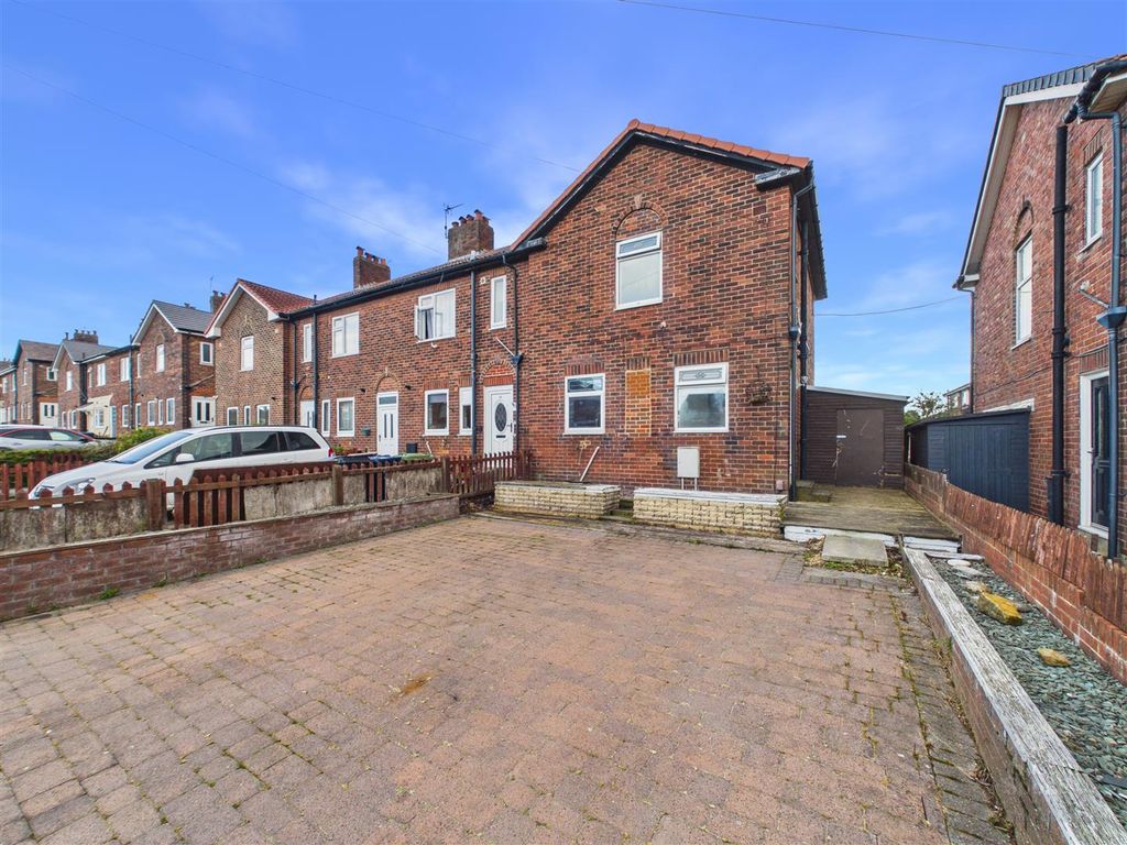 Property photo 1 of 20 Cam01858G0-Pr0346-Still033.Jpg