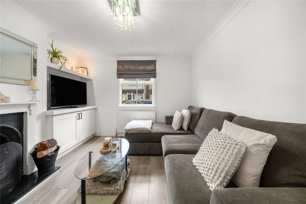 Property photo 3 of 22 Picture No. 10