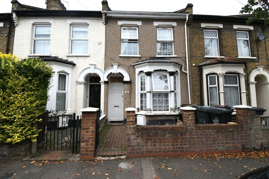 Property photo 1 of 8 1070520