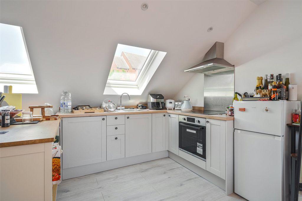 Property photo 2 of 5 Picture No. 09