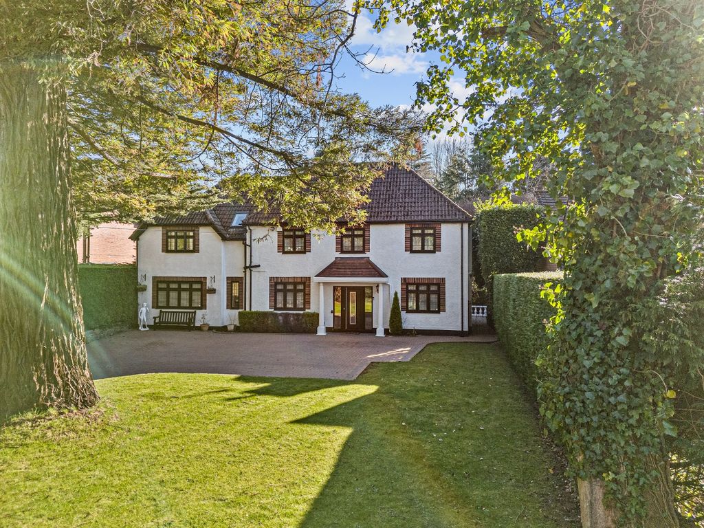 Property photo 1 of 51 4196090