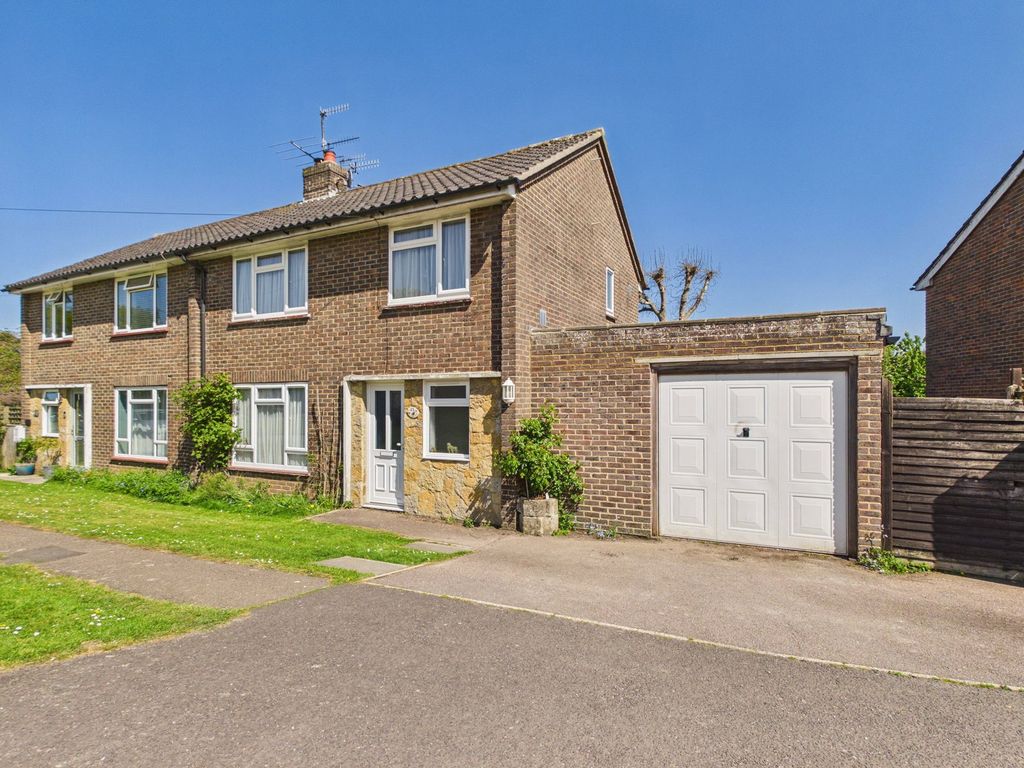 Property photo 1 of 21