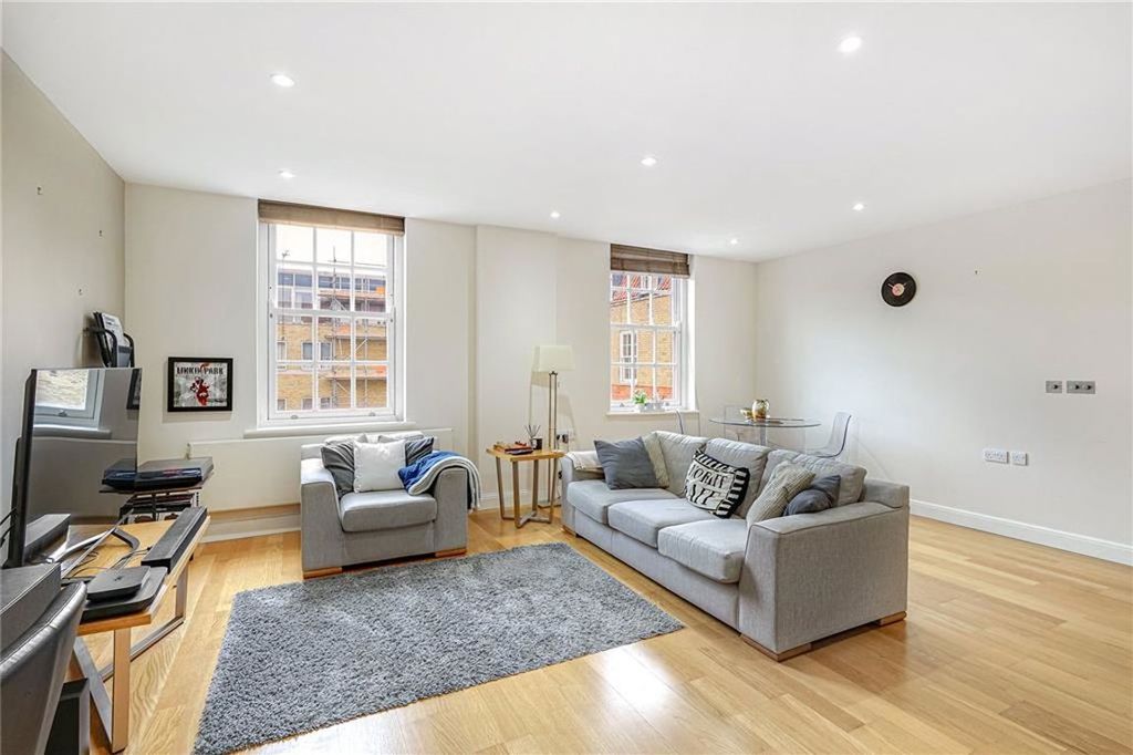 Property photo 2 of 5