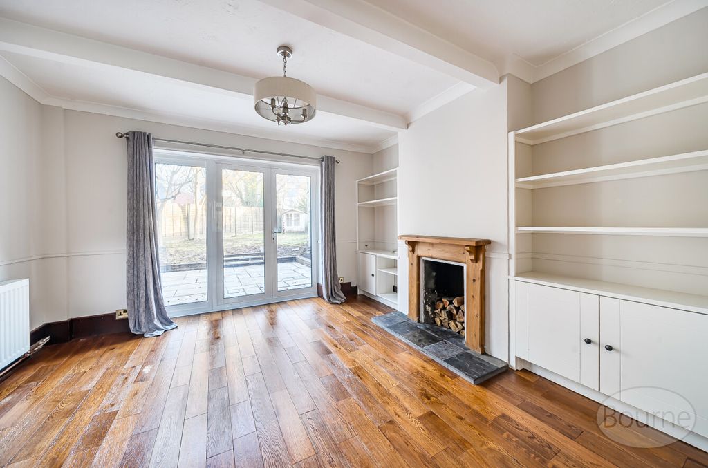 Property photo 2 of 21 7c6dc459-A085-4Fd...