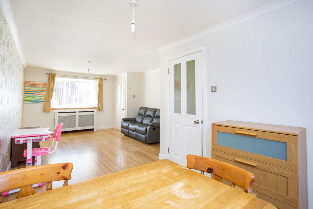 Property photo 3 of 10 Recep A