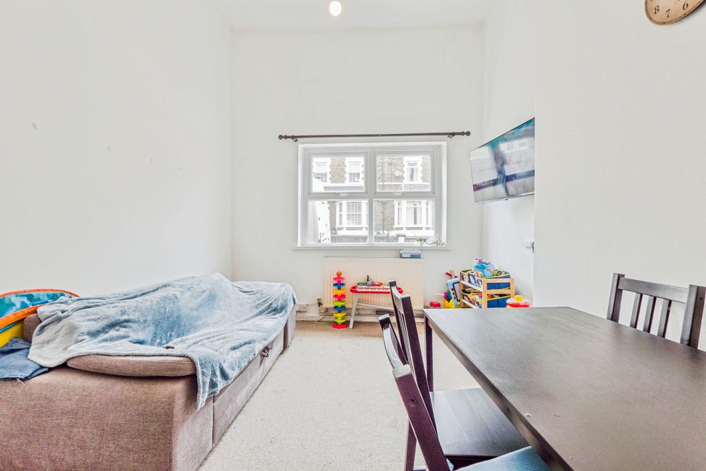 Additional image 9 of 1 bed flat for saleCourt Road, Barry CF63