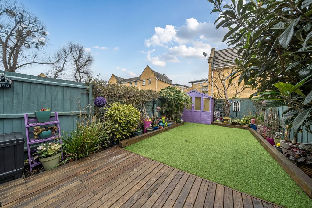 Property photo 3 of 18 Rear Garden