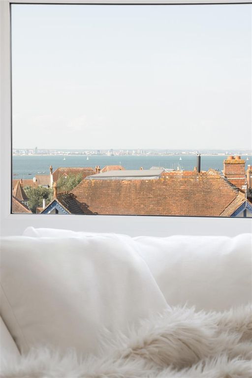 Additional image 7 of 2 bed flat for saleSeaview, Isle Of Wight PO34