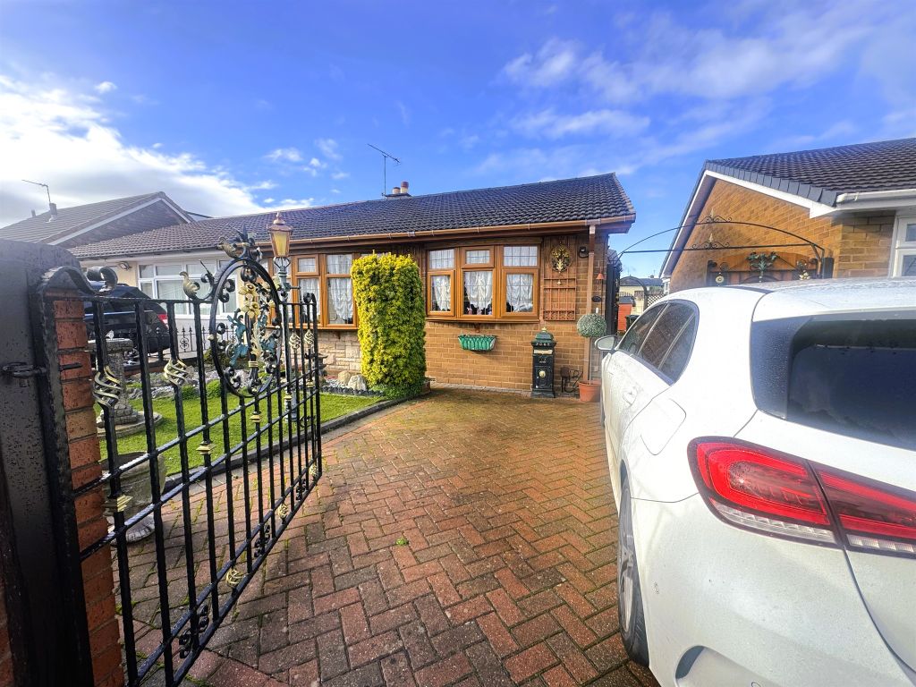 Property photo 1 of 1