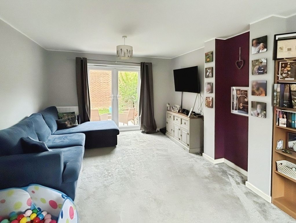 Property photo 2 of 17