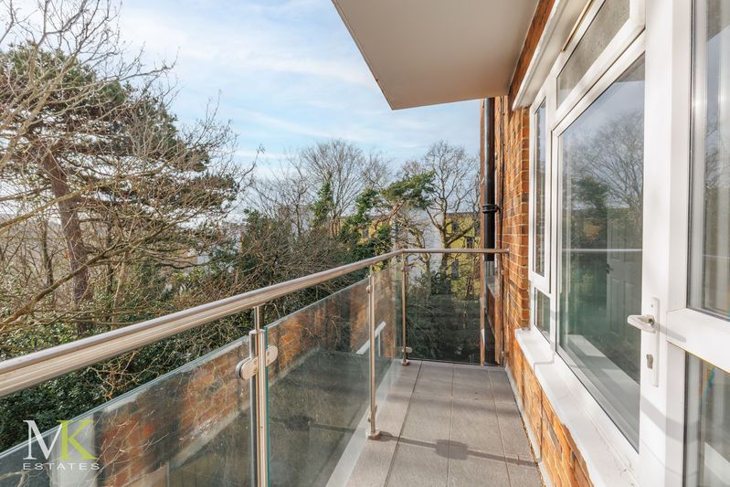 Property photo 2 of 11 Photo 7