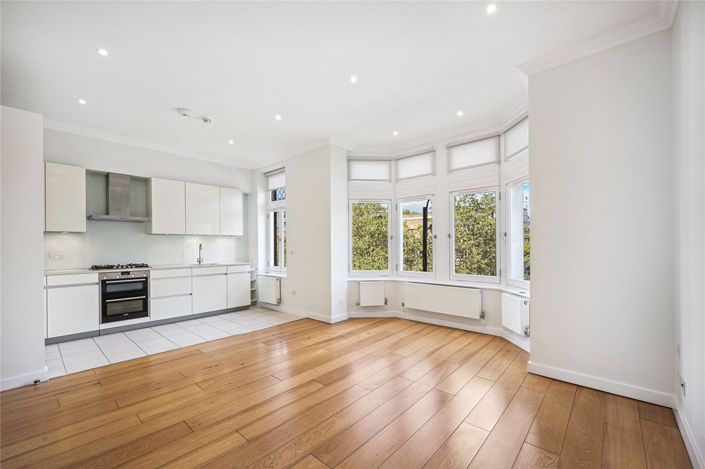 Property photo 1 of 10 Picture No. 04