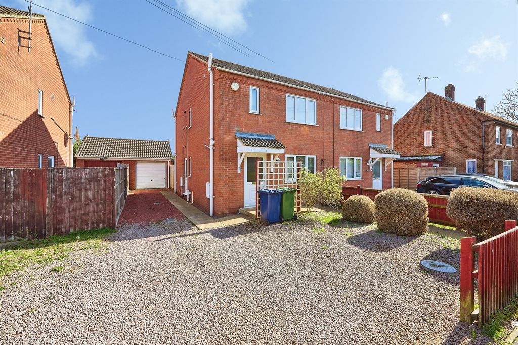 Property photo 1 of 14