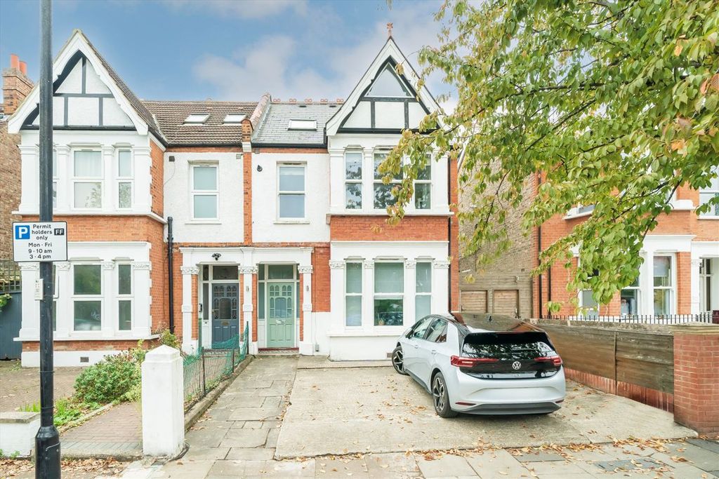 Property photo 1 of 7