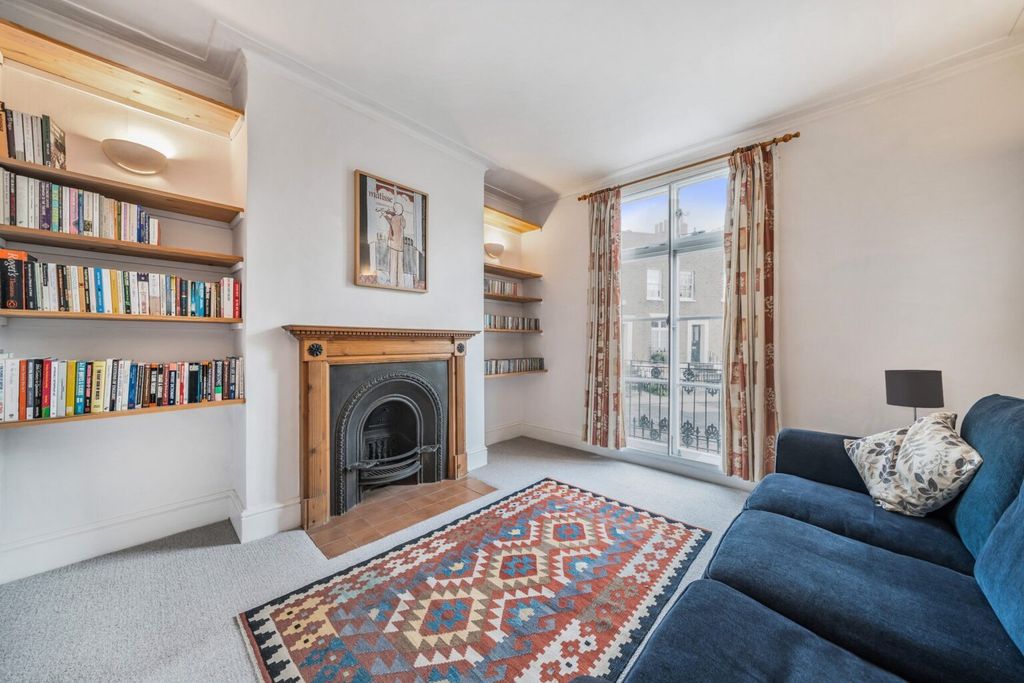 Property photo 1 of 10