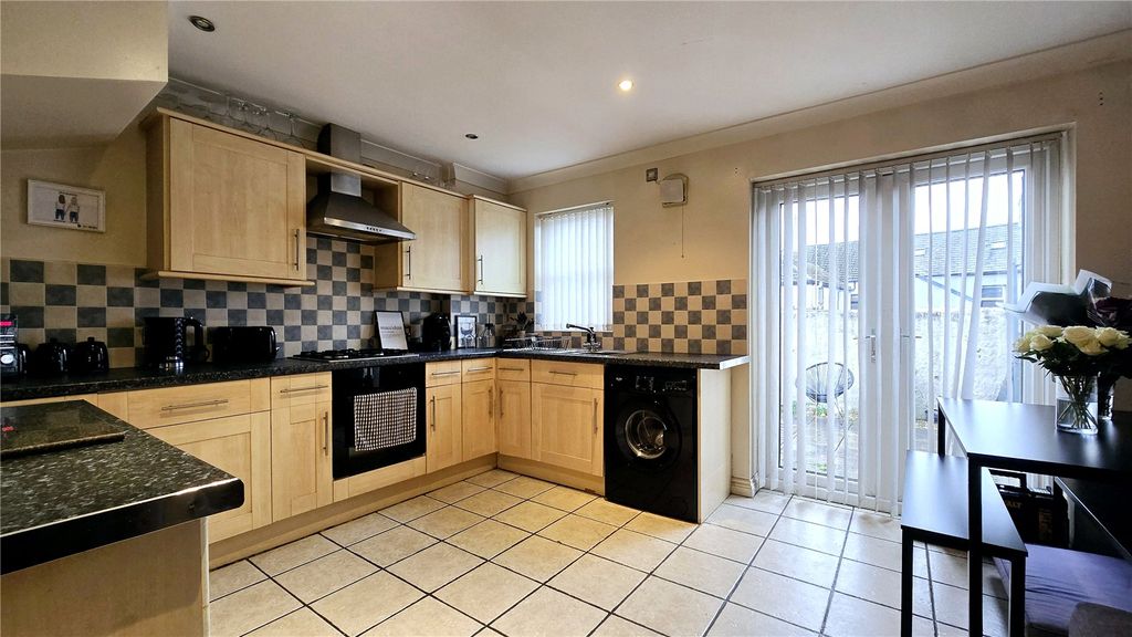 Property photo 3 of 11 Picture No. 11