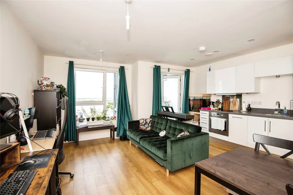 Property photo 2 of 11 Picture No. 07