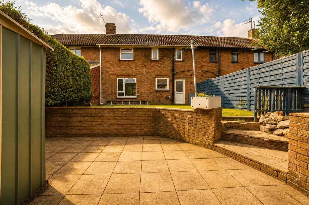 Property photo 2 of 12 10Ac14d5-3E2A-492E-9E2A-9B67Df53Cb44.Png