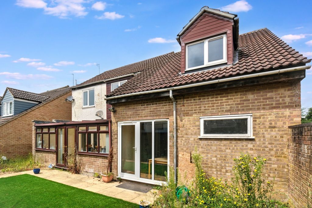 Property photo 2 of 20 51 Carters Close, Sherington, Newport Pagnell, Mk16 9Nw