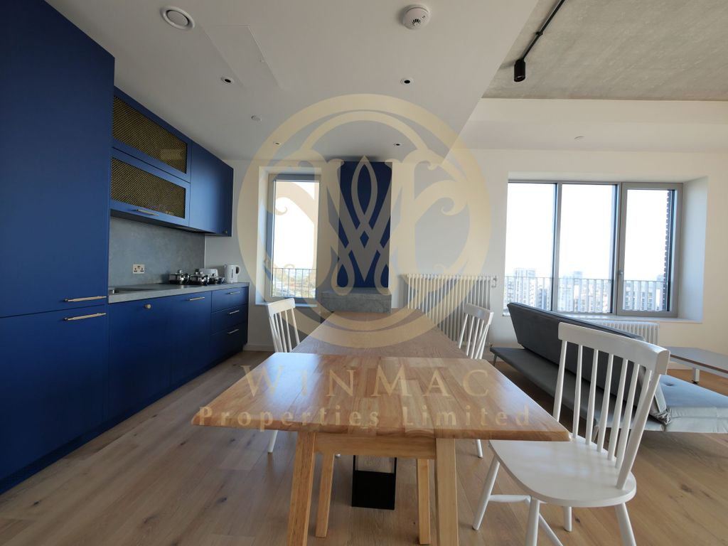 Property photo 3 of 23