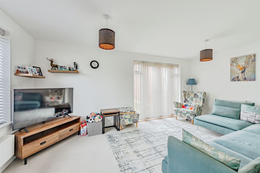 Property photo 3 of 15