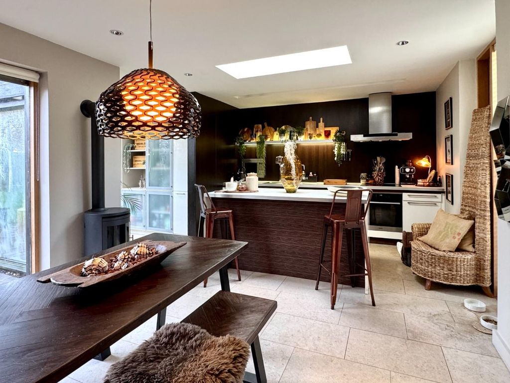 Additional image 12 of 2 bed semi-detached house for salePlymouth Road, Penarth CF64