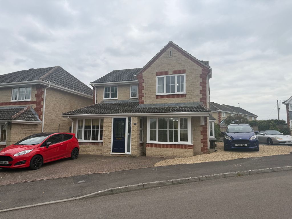 Property photo 1 of 20 Img7028