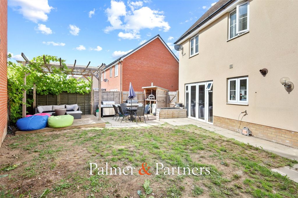 Property photo 3 of 23 Picture No. 07