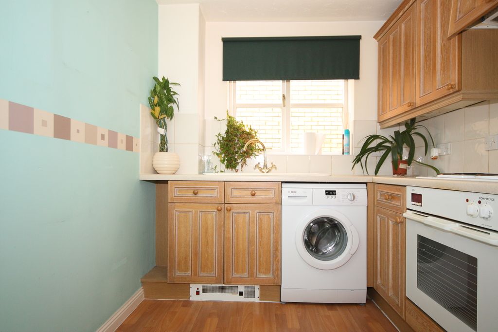 Property photo 2 of 3 Kitchen