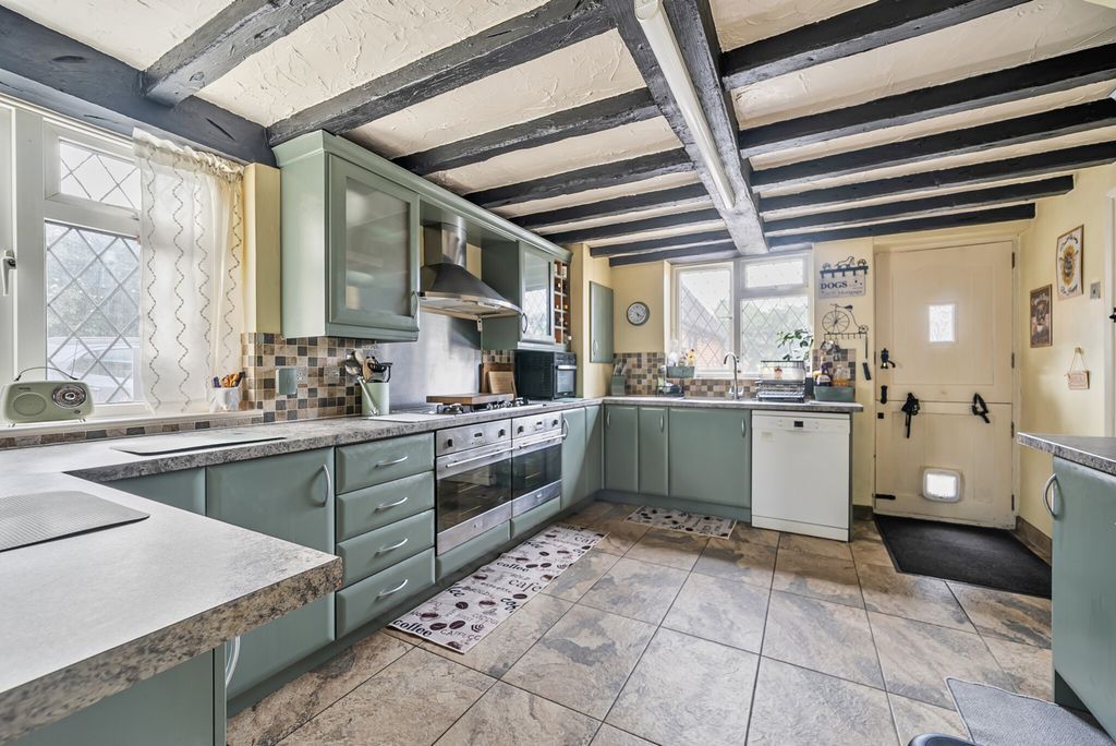 Property photo 2 of 22 1330050-17-6883B7...