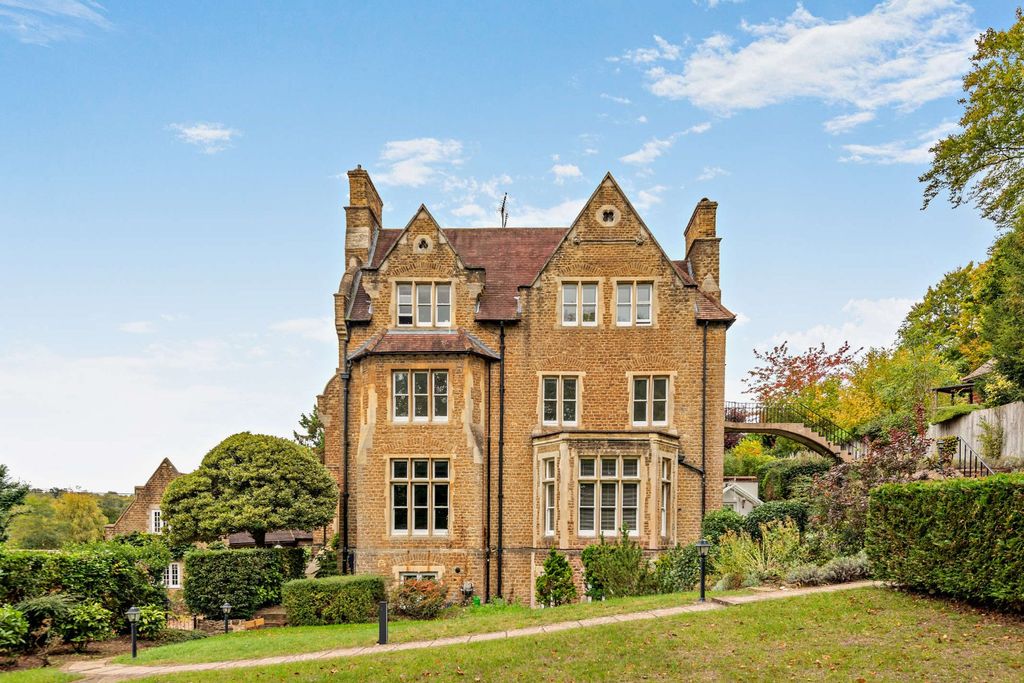 Property photo 1 of 12 Picture No. 25