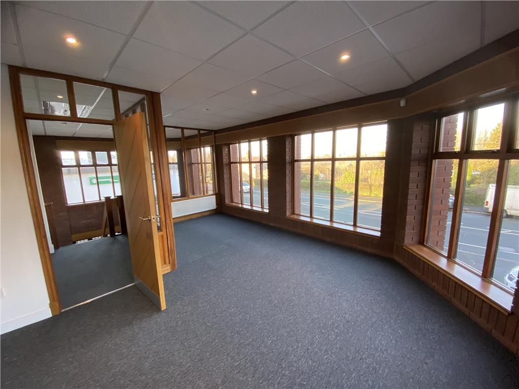 Property photo 3 of 5 Photo 6