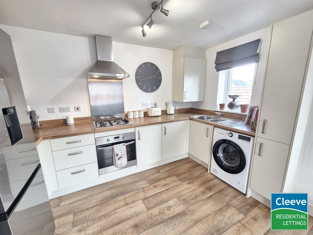 Property photo 3 of 10 1000078368