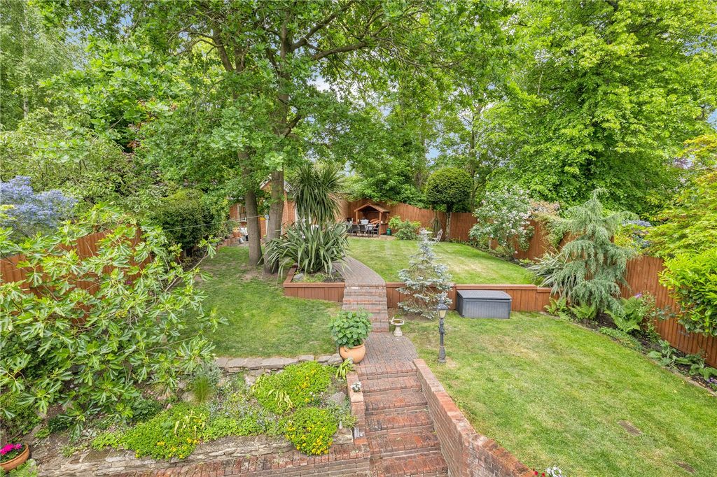 Property photo 2 of 19 Picture No. 05