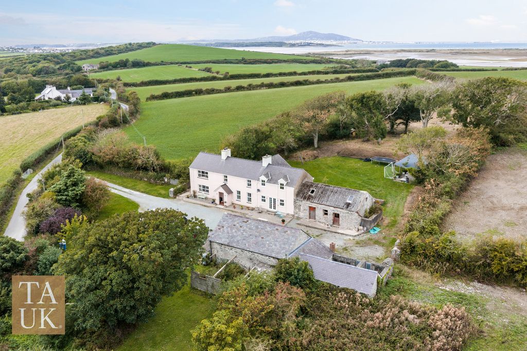 Property photo 1 of 30