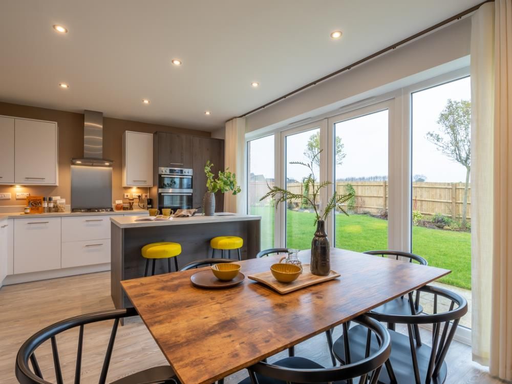 Property photo 2 of 9 Kitchen Of The Warwick, A 3 Bedroom House