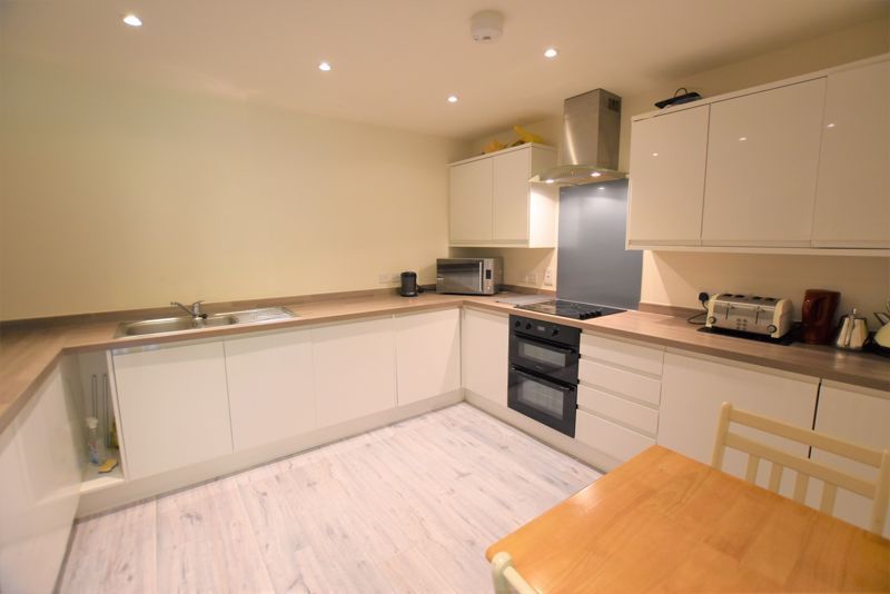Property photo 3 of 13 Kitchen