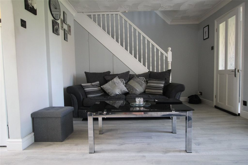 Property photo 3 of 16 Picture No. 04