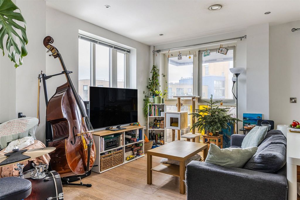 Property photo 1 of 18 Picture No. 06