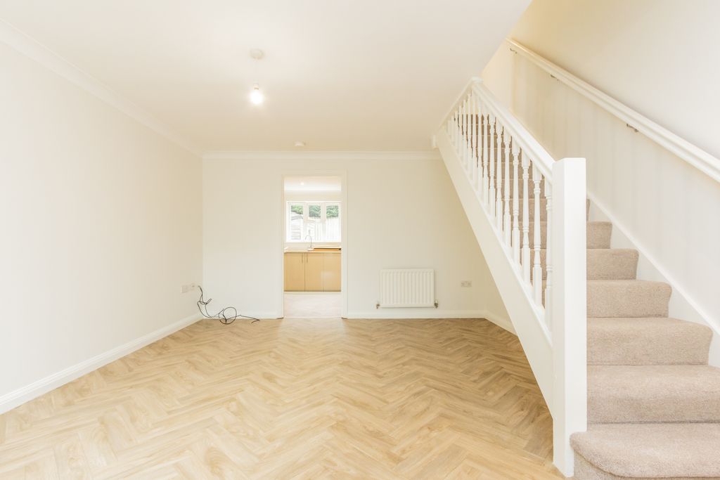Property photo 2 of 9 Img_1533