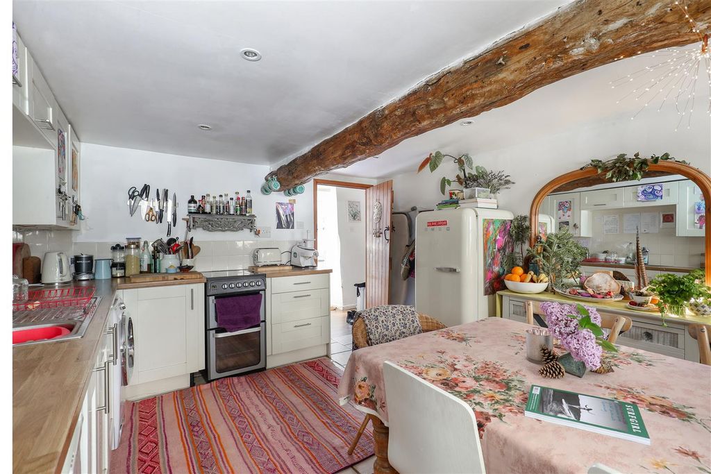 Property photo 2 of 14 Al2I9863.Jpg
