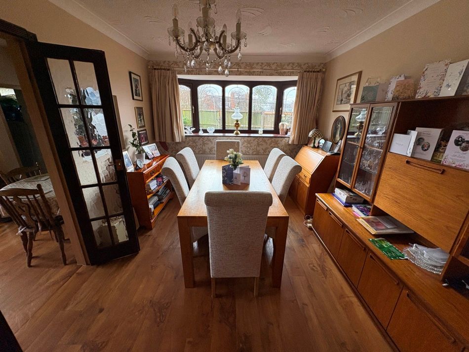 Property photo 3 of 16 Img_9502