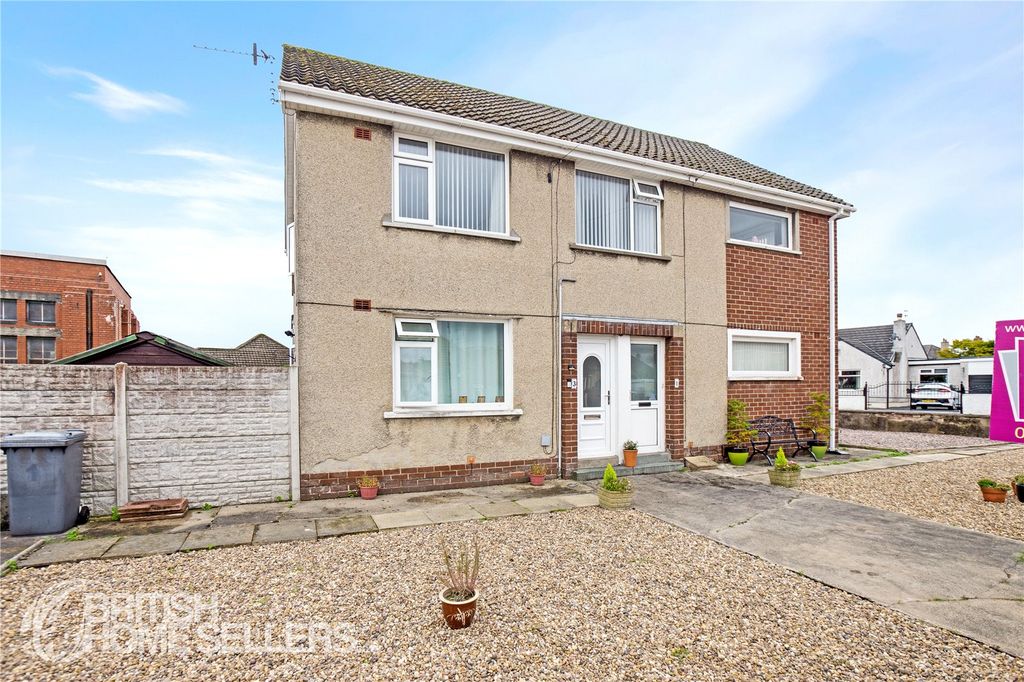 Property photo 1 of 15 Picture No. 17