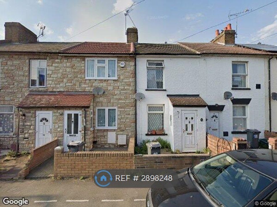 Property photo 2 of 12