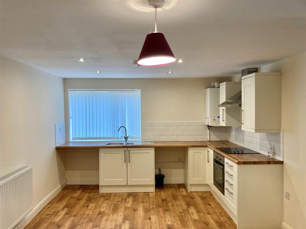 Property photo 2 of 4 Kitchen